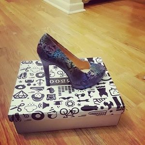 Faux Alligator Colorful heels